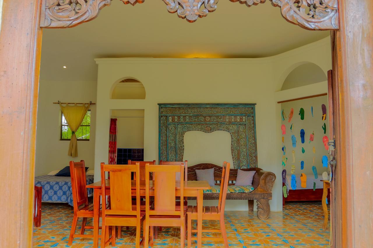 Two Brothers Surf Resort Тола Екстер'єр фото